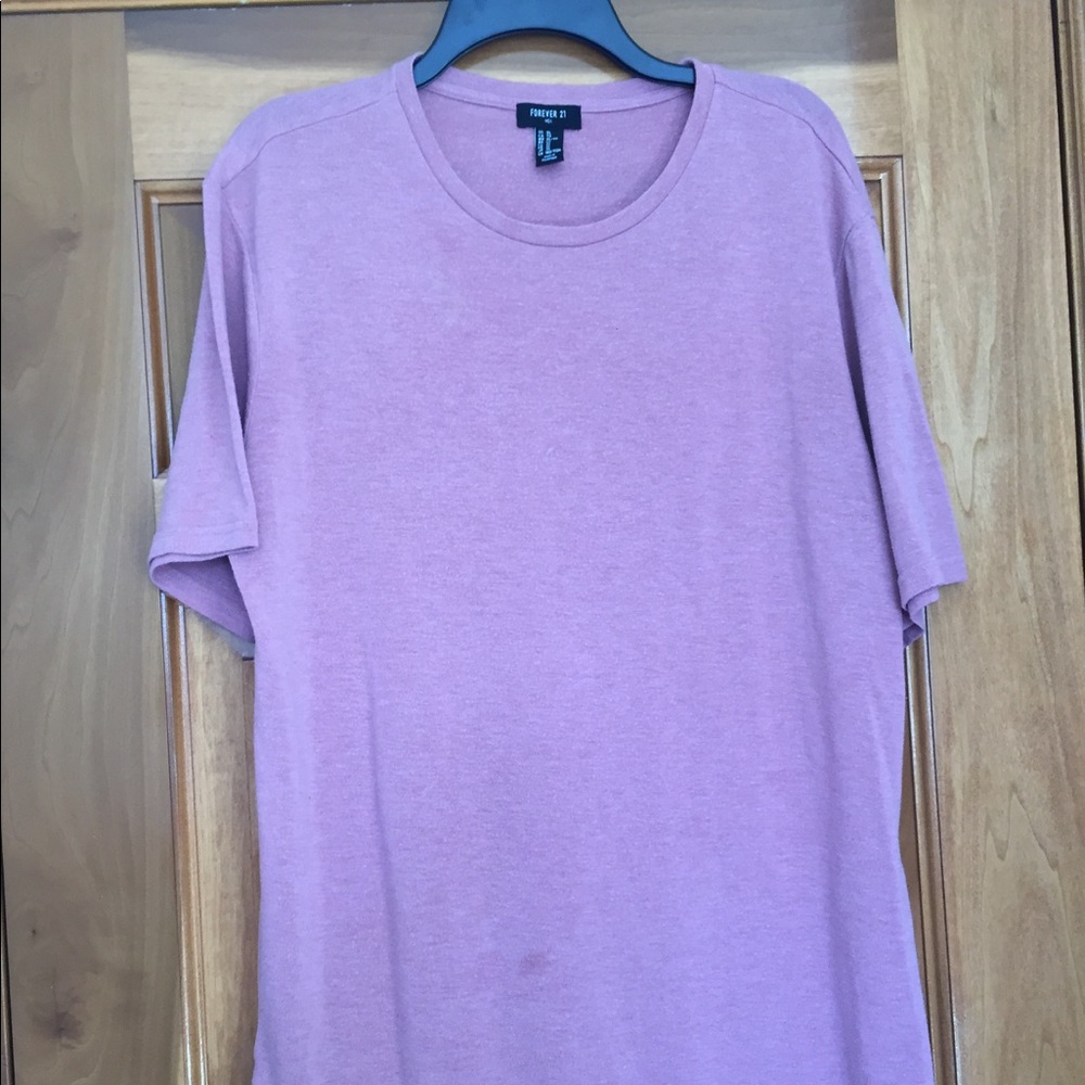 Forever 21 pink crew neck tshirt